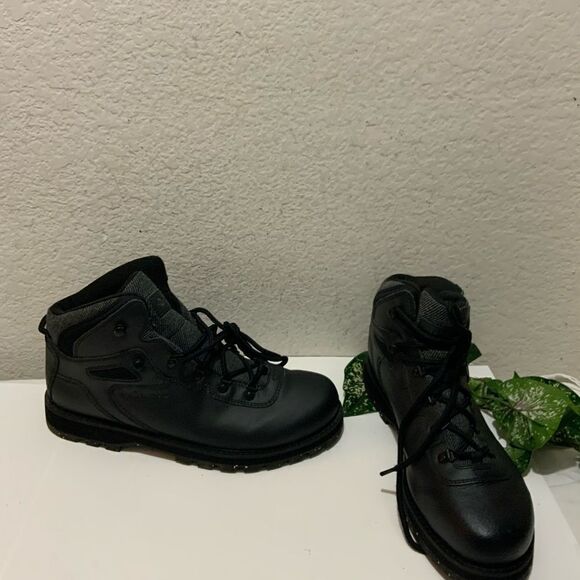 Columbia Men's Black Big Ridge Vibram Sole Hiker Boots Sz.11.5